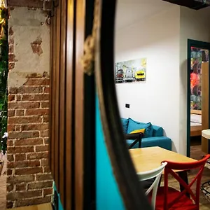  Апартаменты Cosy 1-bedroom In Грузия